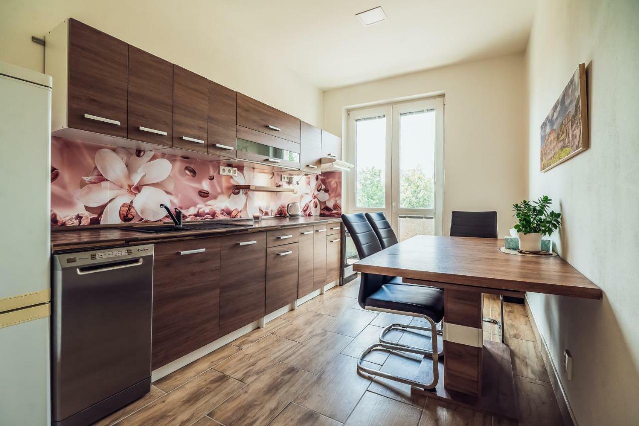 Skodova Apartments Přerov Eksteriør billede